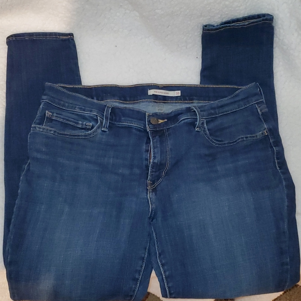 710 super skinny levi jeans